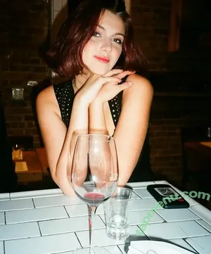 Valentina / valeblucerchiata / valentinaof.4 / xxvalen444 / xxvalenxoxo nude photo #0190