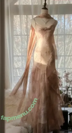  nude photo #0002