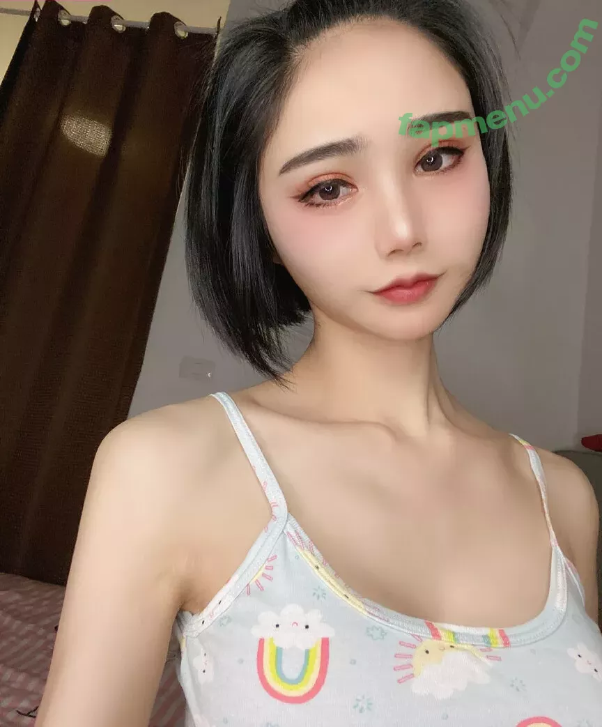 valentine8_official nude photo #0010 (valentinee8)