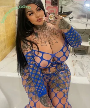 valentinevixen777 / facetatprincess nude photo #0215