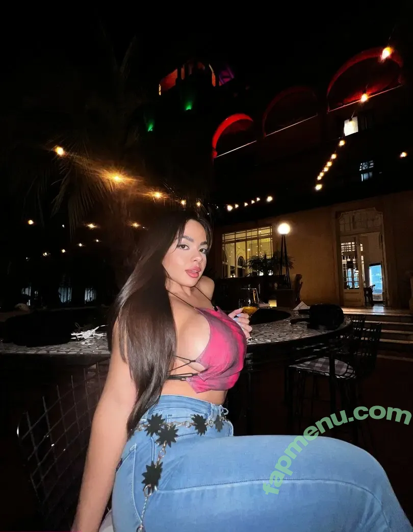 valeriacruzz nude photo #0266 (valecruzr)