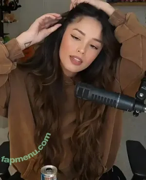 Valkyrae nude photo #1209