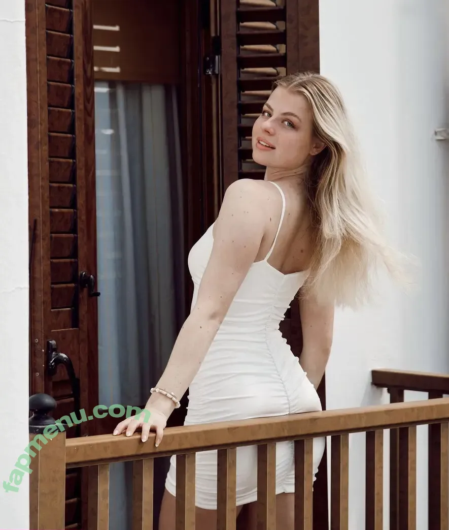 Vallixpauline nude photo #0008 (Vallixpauline)