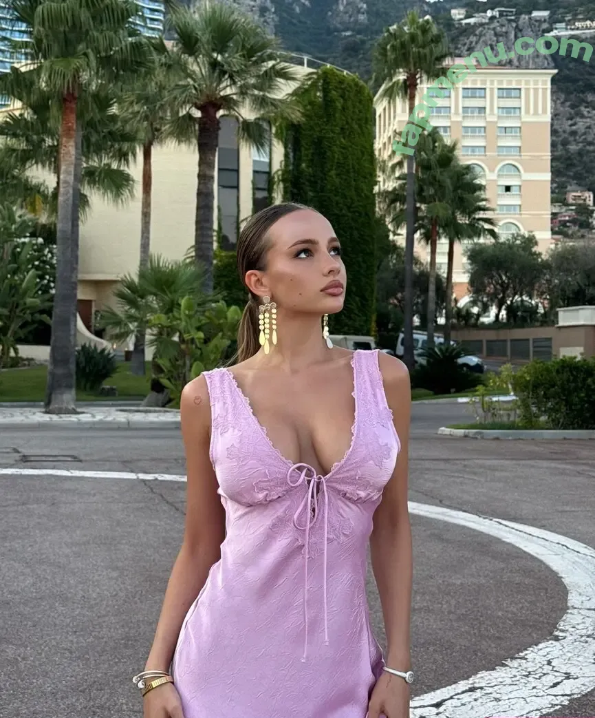 Valya Karnaval nude photo #0294 (karna.val / valyakarnaval)