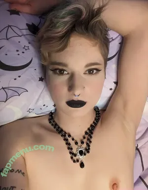 vampirepriestpoison / priestesspoison nude photo #0016
