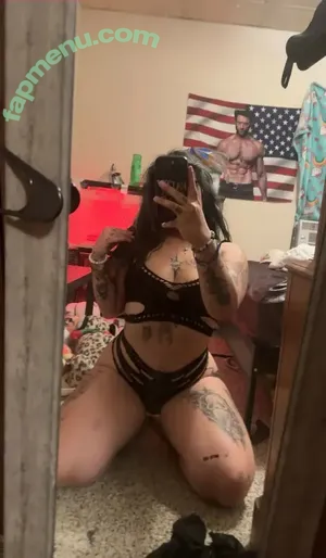 Vampyrdeath / zombskull1 nude photo #0001