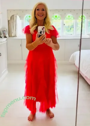 Vanessa Feltz / vanessafeltzofficial nude photo #0083