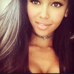 Vanessa Morgan / vanessamorgan nude photo #0008
