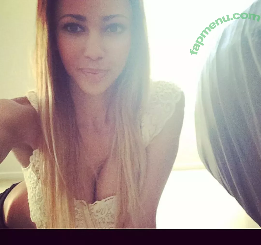 Vanessa Morgan nude photo #0013 (vanessamorgan)