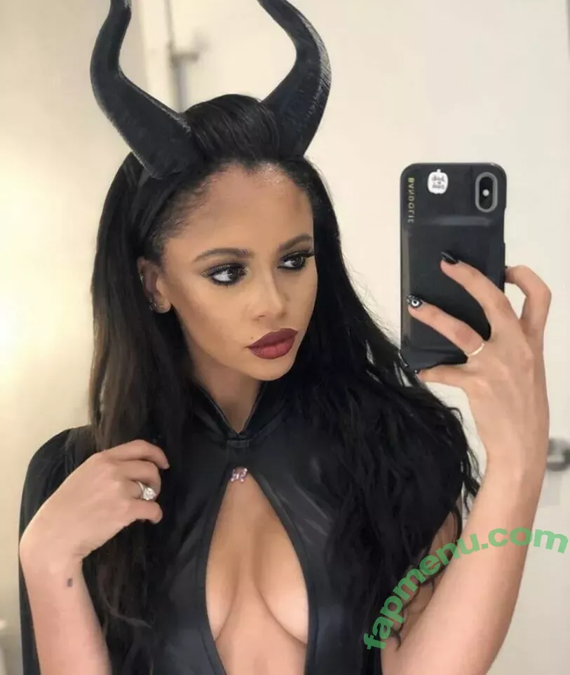 Vanessa Morgan nude photo #0148 (vanessamorgan)