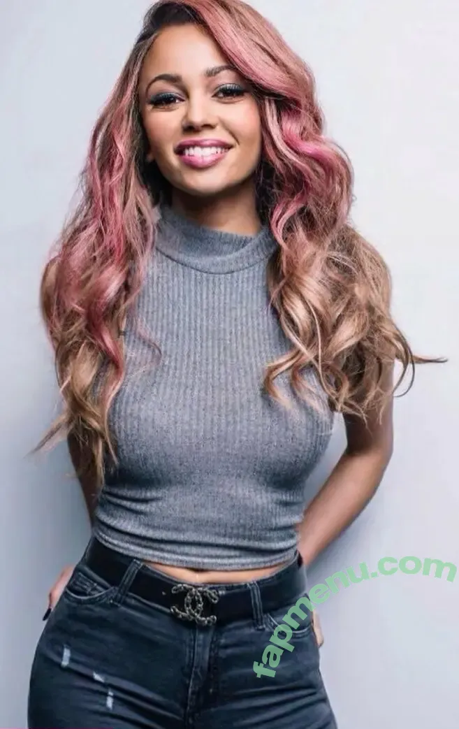 Vanessa Morgan nude photo #0362 (vanessamorgan)