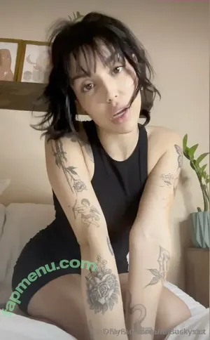  nude photo #0004
