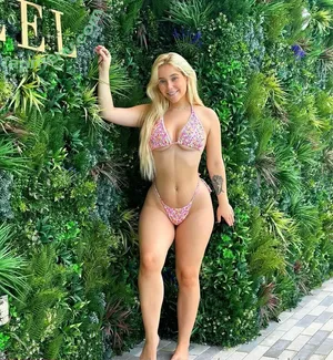  nude photo #0004
