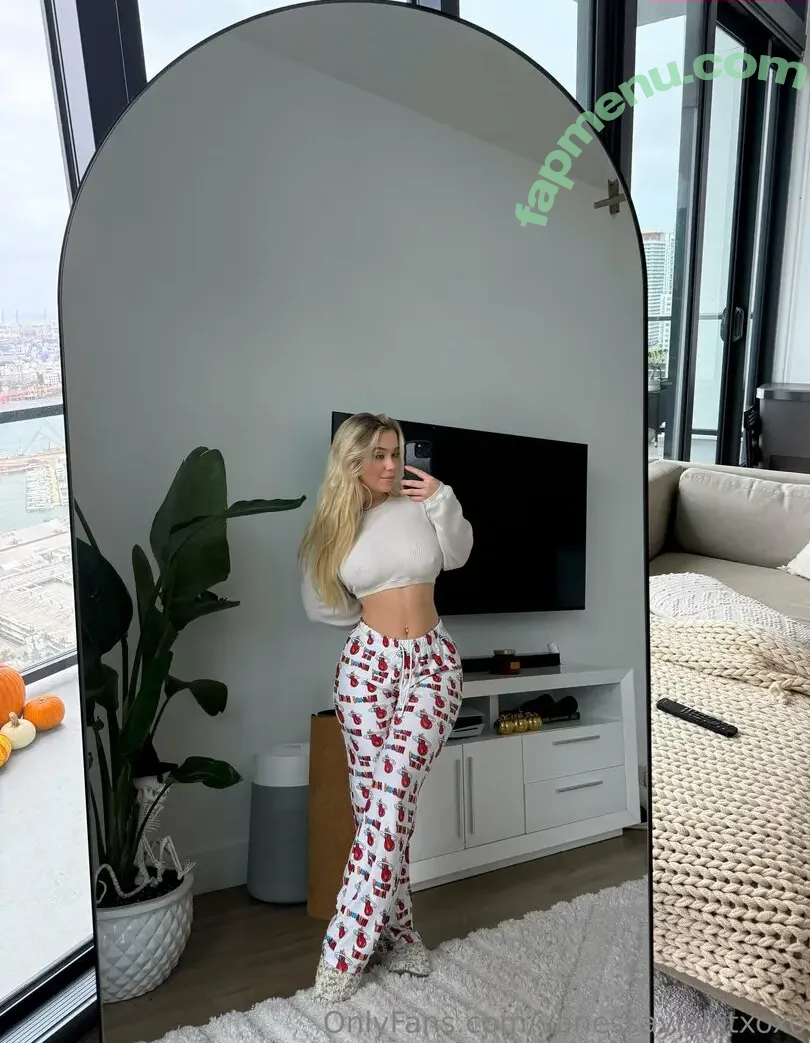vanessavioletxoxo nude photo #0038 (vanessavioletxoxo)