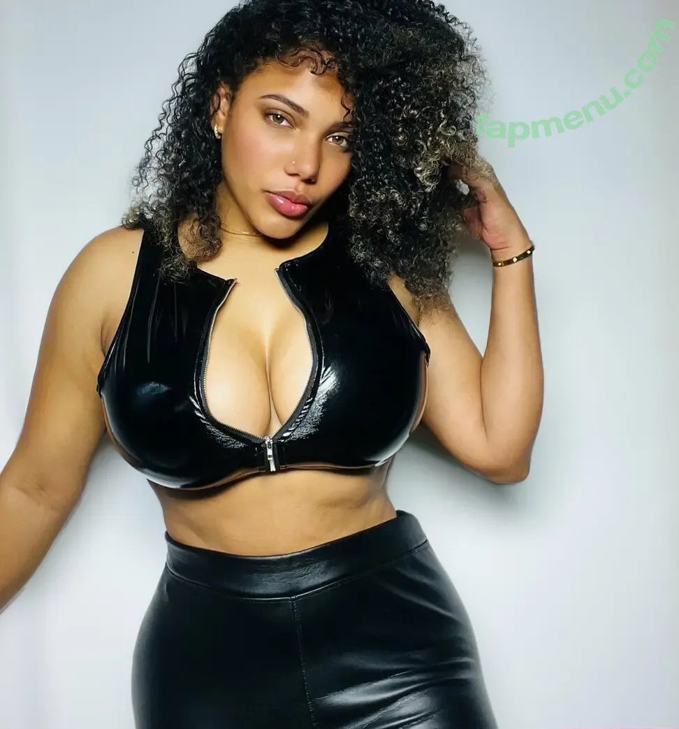 vanillafemdom nude photo #0013 (vanillafemdom)