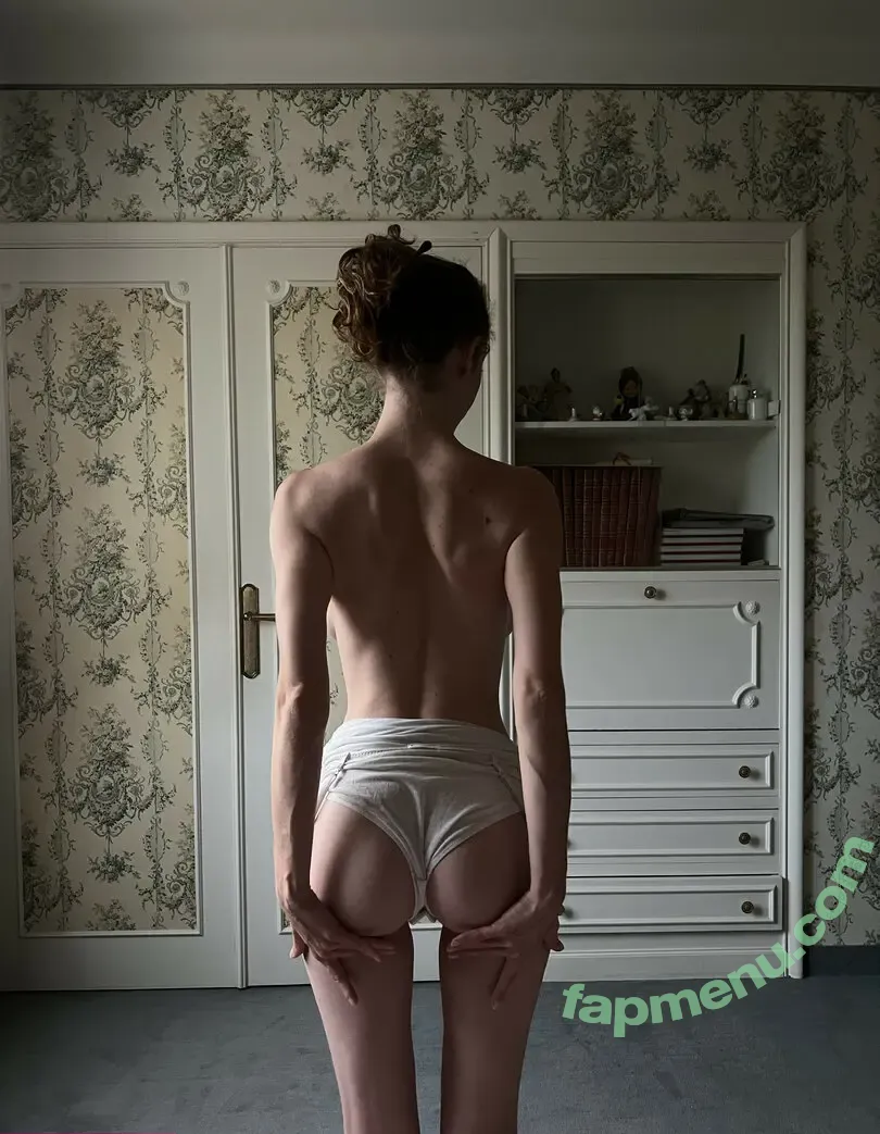 Vanille Barres nude photo #0590 (vanillebrs)