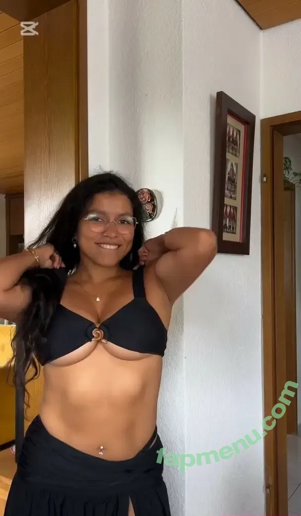 Vaninileon nude photo #0004 (Vaninileon)