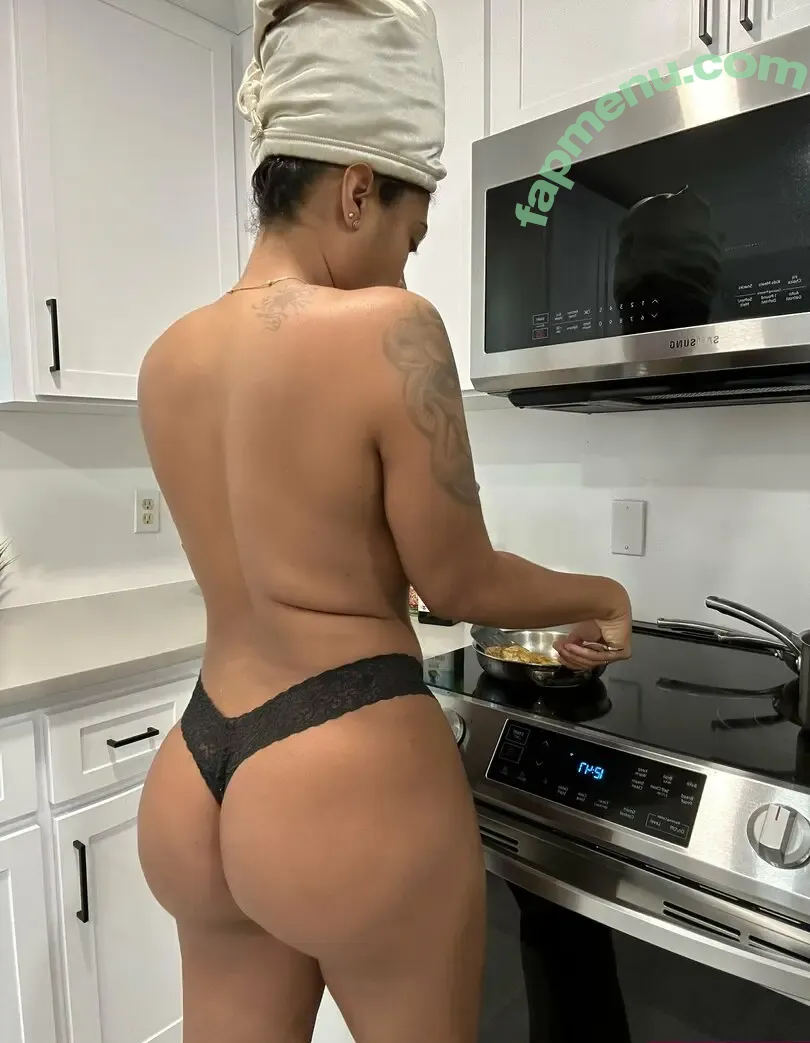 vanitybae nude photo #0003 (vanitibae)