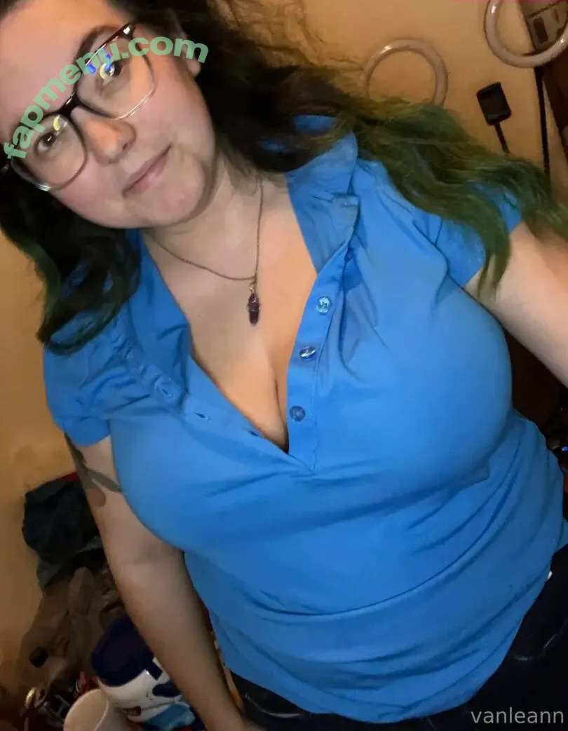 vanityro nude photo #0004 (vanityro)
