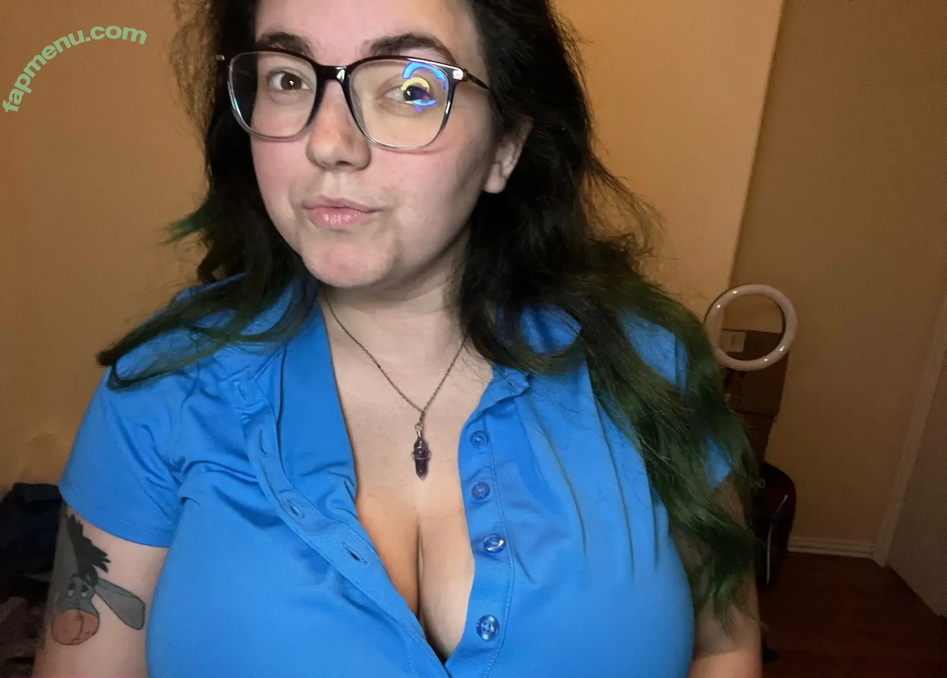 vanityro nude photo #0005 (vanityro)