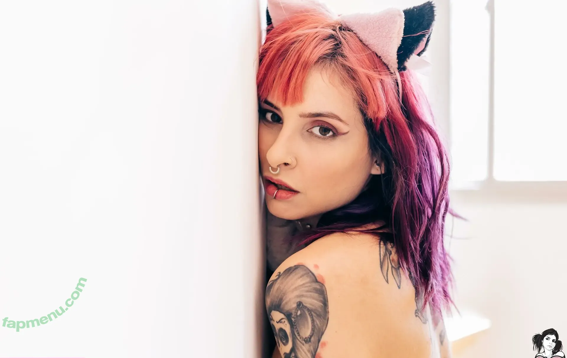 Vanp nude photo #0211 (vamp / vanpublic)