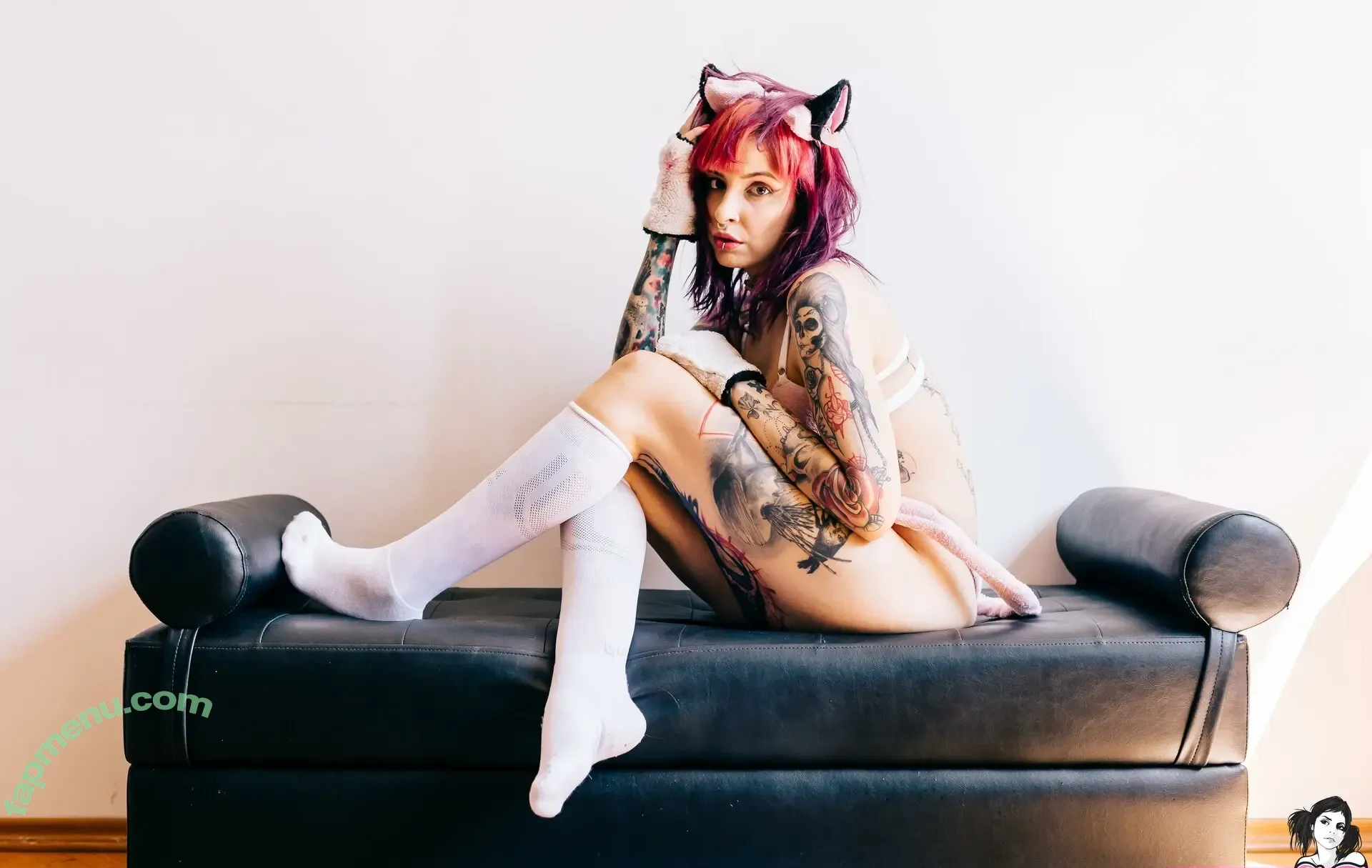 Vanp nude photo #0216 (vamp / vanpublic)