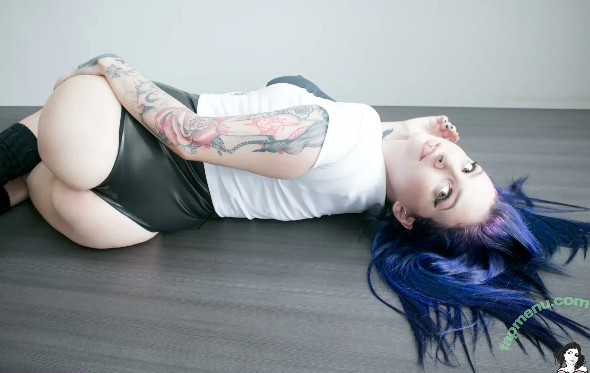 Vanp nude photo #0464 (vamp / vanpublic)