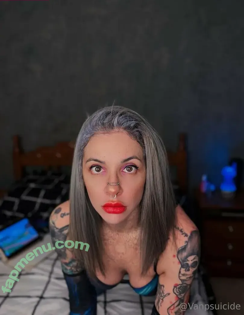 vanplive nude photo #0214 (vanplive)