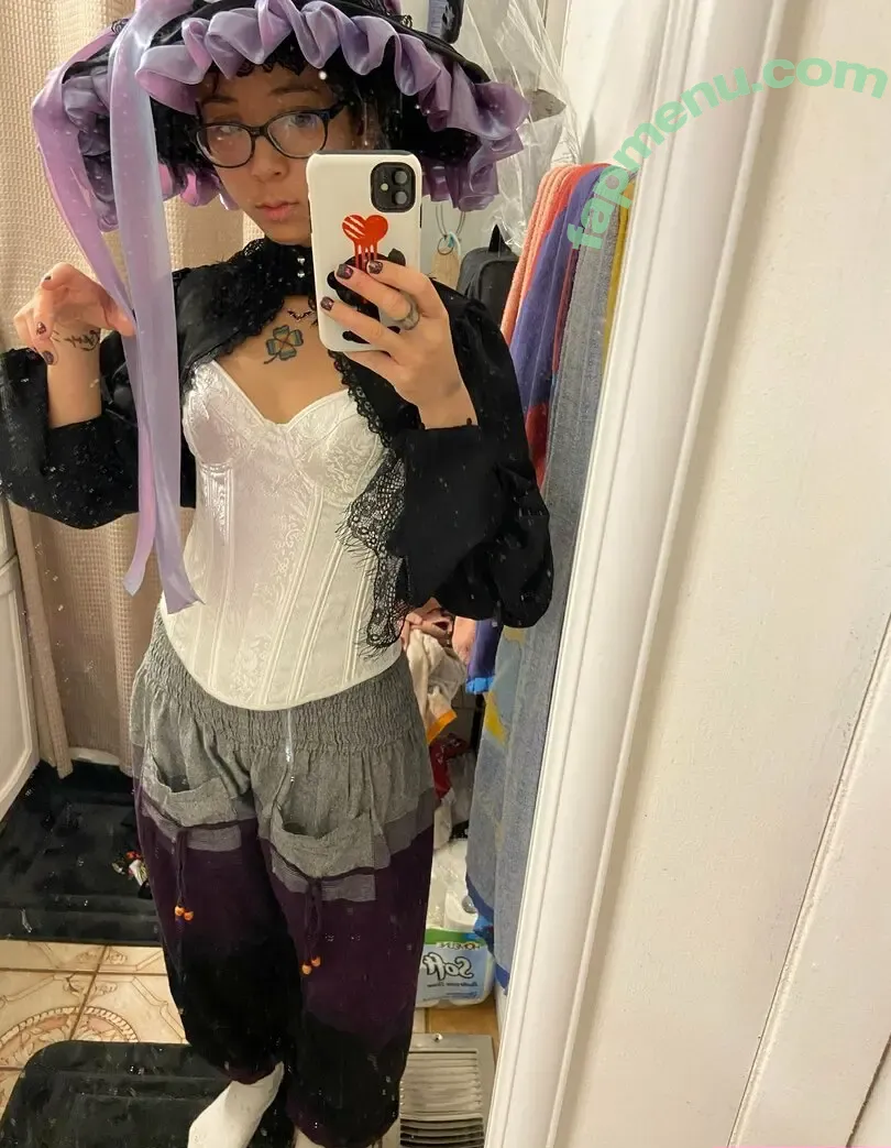 vdawggin nude photo #0017 (vdawggin)