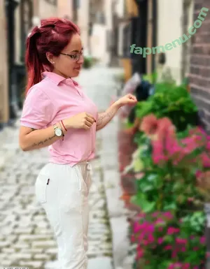 veckyfox / thevickyvox nude photo #0084
