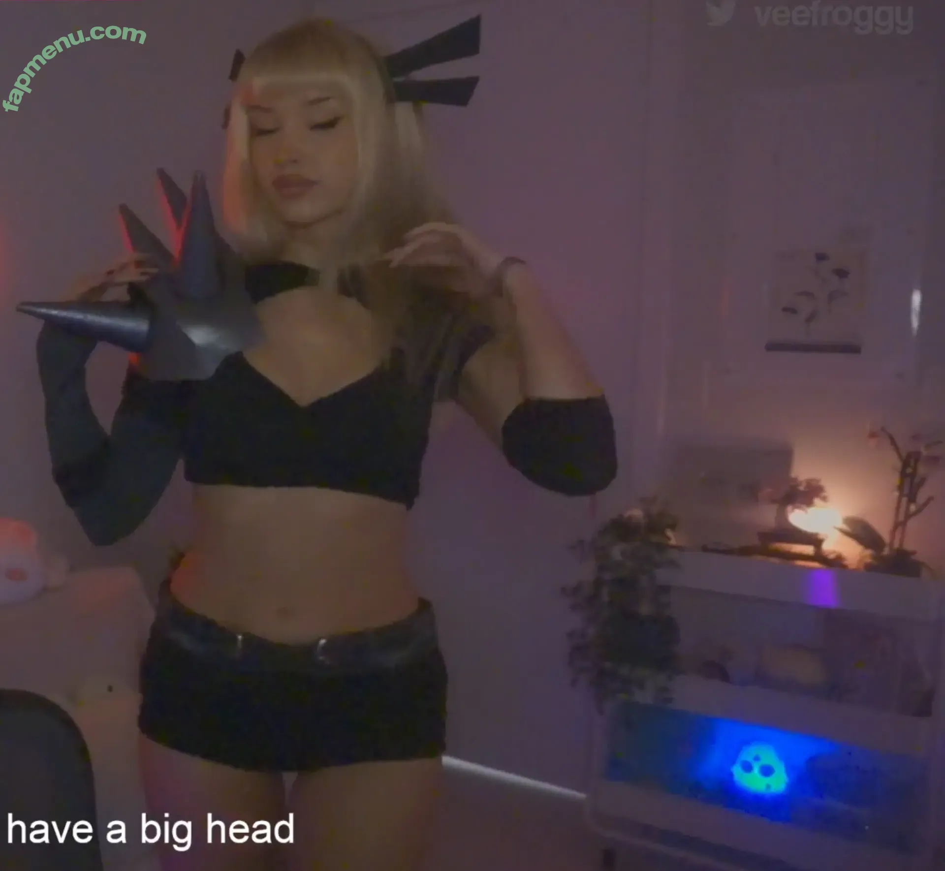 veefroggy nude photo #0012 (froggyinwell / v33froggy / veronika)