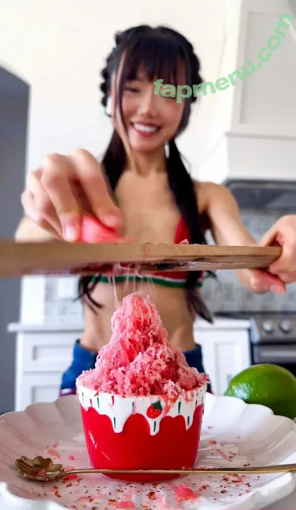 Veganbunnyelle nude photo #0051 (Veganbunnychef / veganbunnygirl)