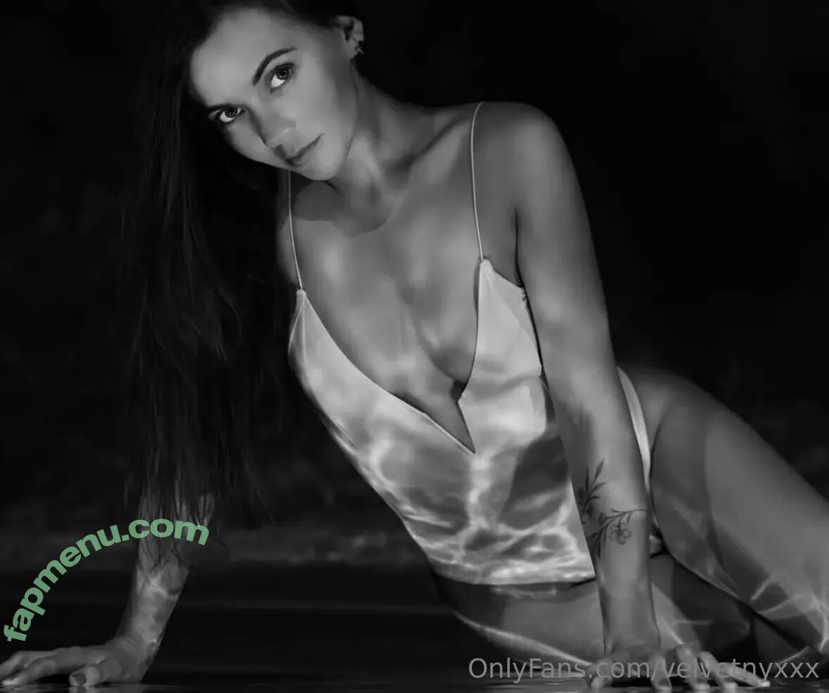 velvetnyxxx nude photo #0005 (iheartvelvet)