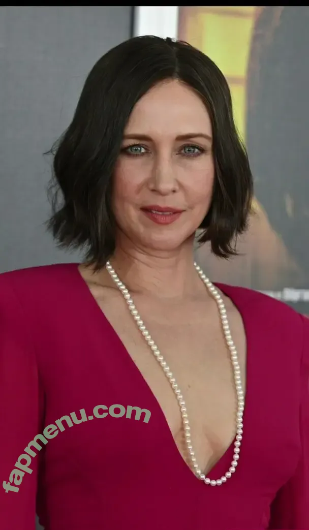 Vera Farmiga nude photo #0123 (verafarmiga)