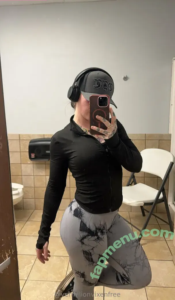 vermilionvixenfree nude photo #0026 (msredswrenching_backup)