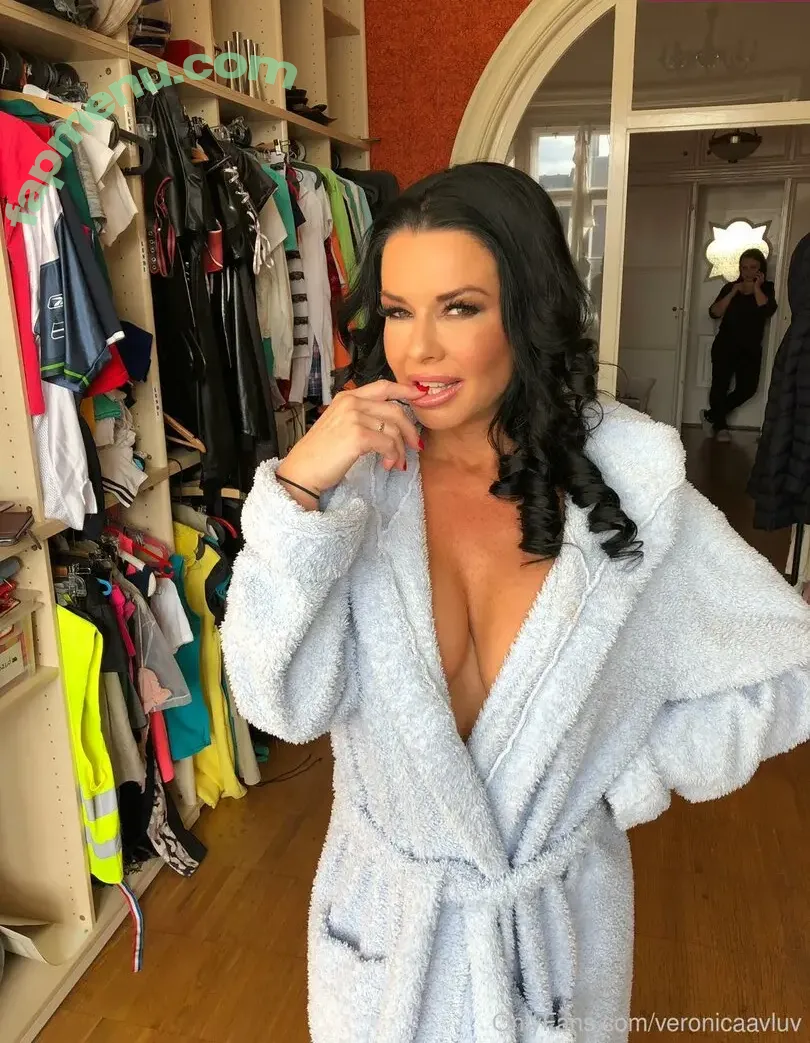 veronicaavluv nude photo #0195 (theonlyveronicaavluvxx)
