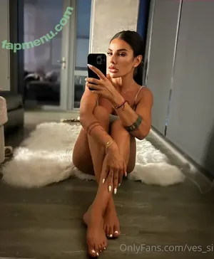  nude photo #0009