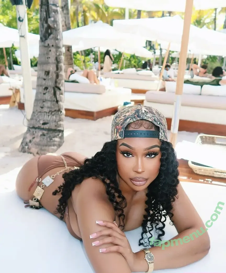 Viandra Dunn nude photo #0006 (ViandraDunn)