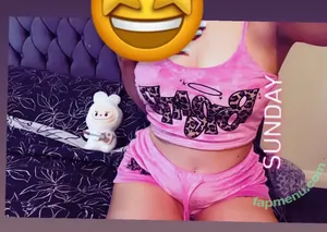  nude photo #0002