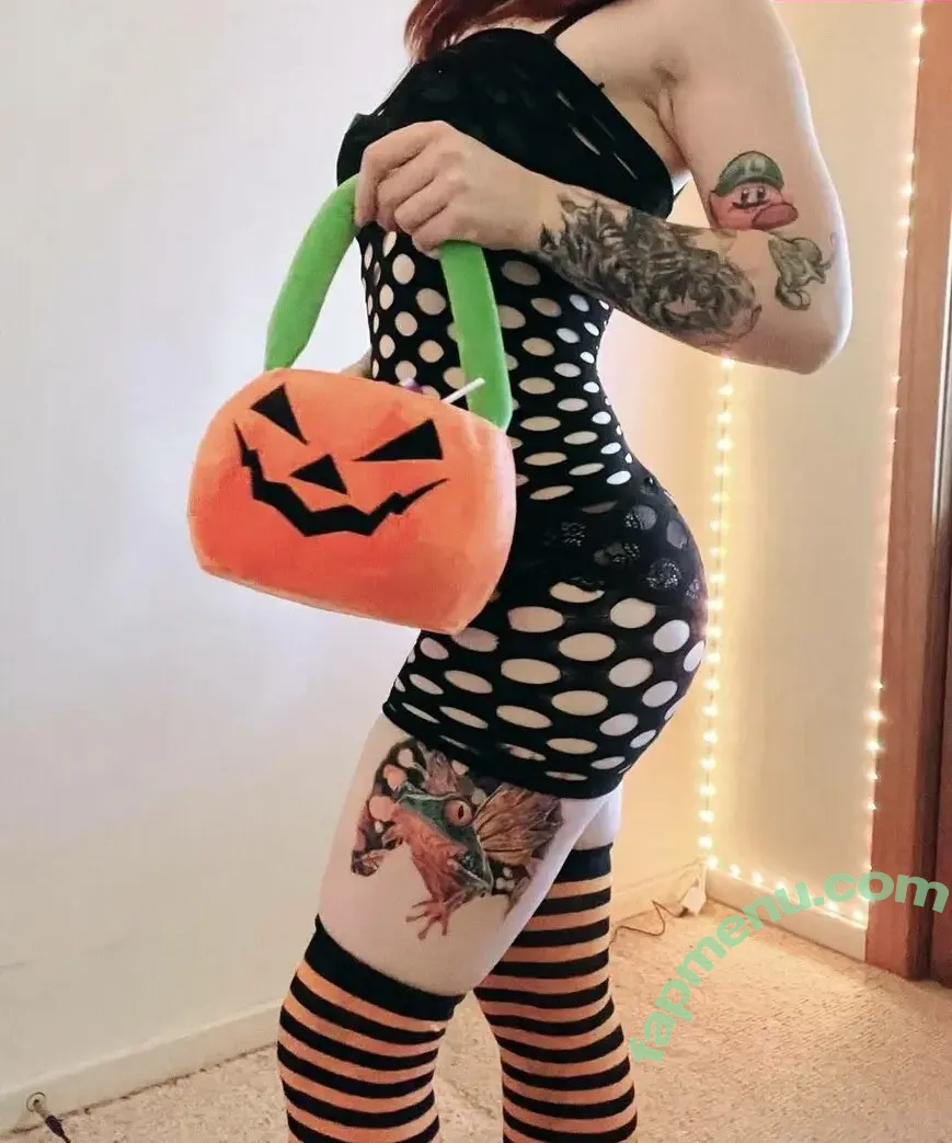 Vickierules nude photo #0006 (vickiereads)