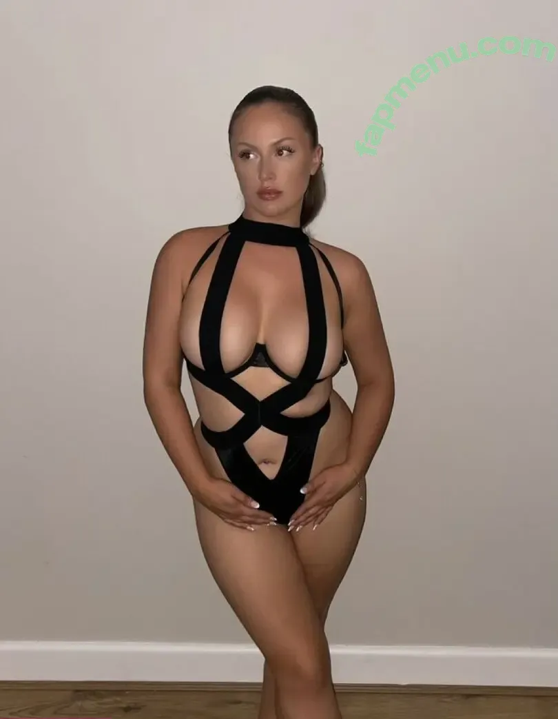 Viclisax nude photo #0026 (Vicky Lissaman / vickylissaman)