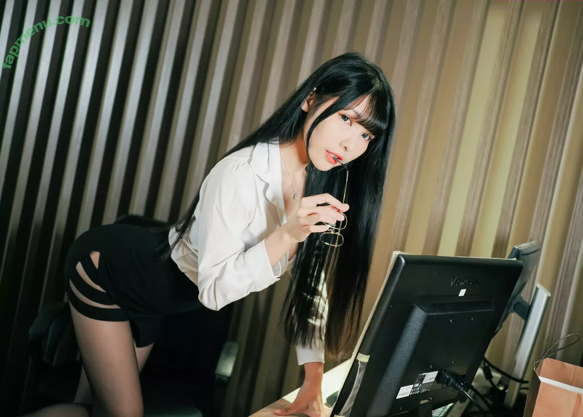 victoria__1998__ nude photo #0063 (victoria__1998_ / 依霜 ゆい)