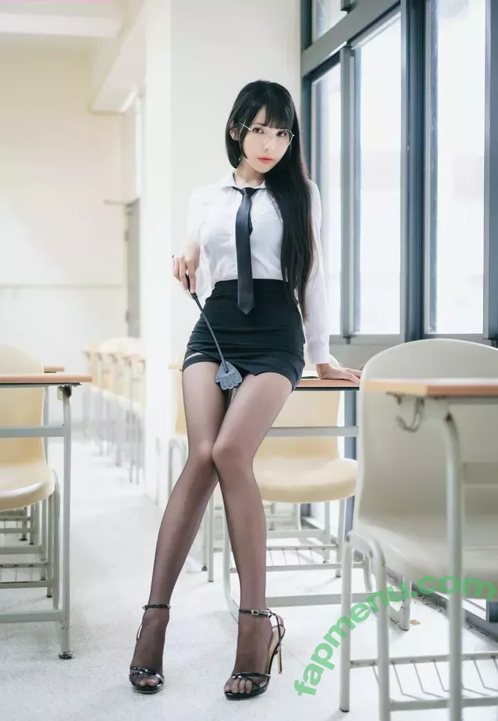 victoria__1998__ nude photo #0065 (victoria__1998_ / 依霜 ゆい)