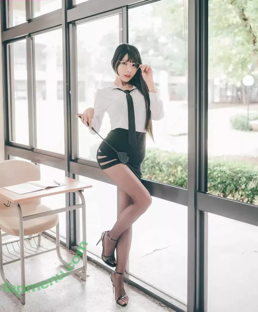 victoria__1998__ nude photo #0068 (victoria__1998_ / 依霜 ゆい)