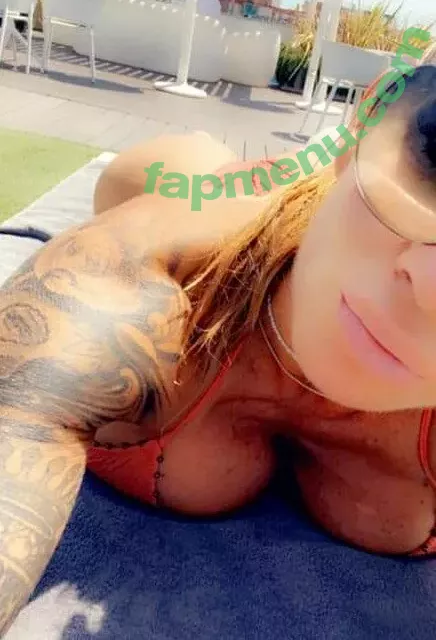 Victoria Lomba nude photo #0011 (victorialomba)