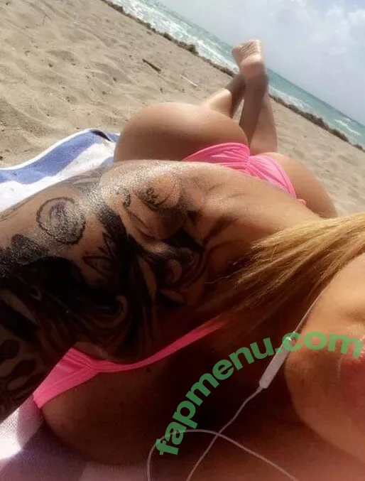 Victoria Lomba nude photo #0020 (victorialomba)