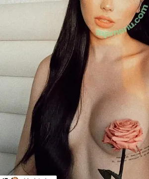  nude photo #0007