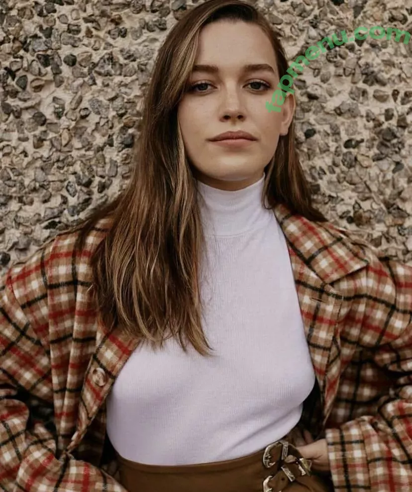 Victoria Pedretti nude photo #0023 (victoriapedretti_)