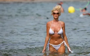 Victoria Silvstedt / vicsilvstedt / victoriasilvstedt nude photo #0417