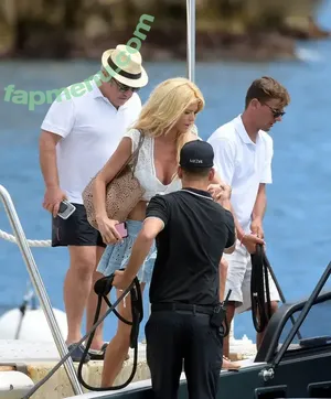 Victoria Silvstedt / vicsilvstedt / victoriasilvstedt nude photo #0565